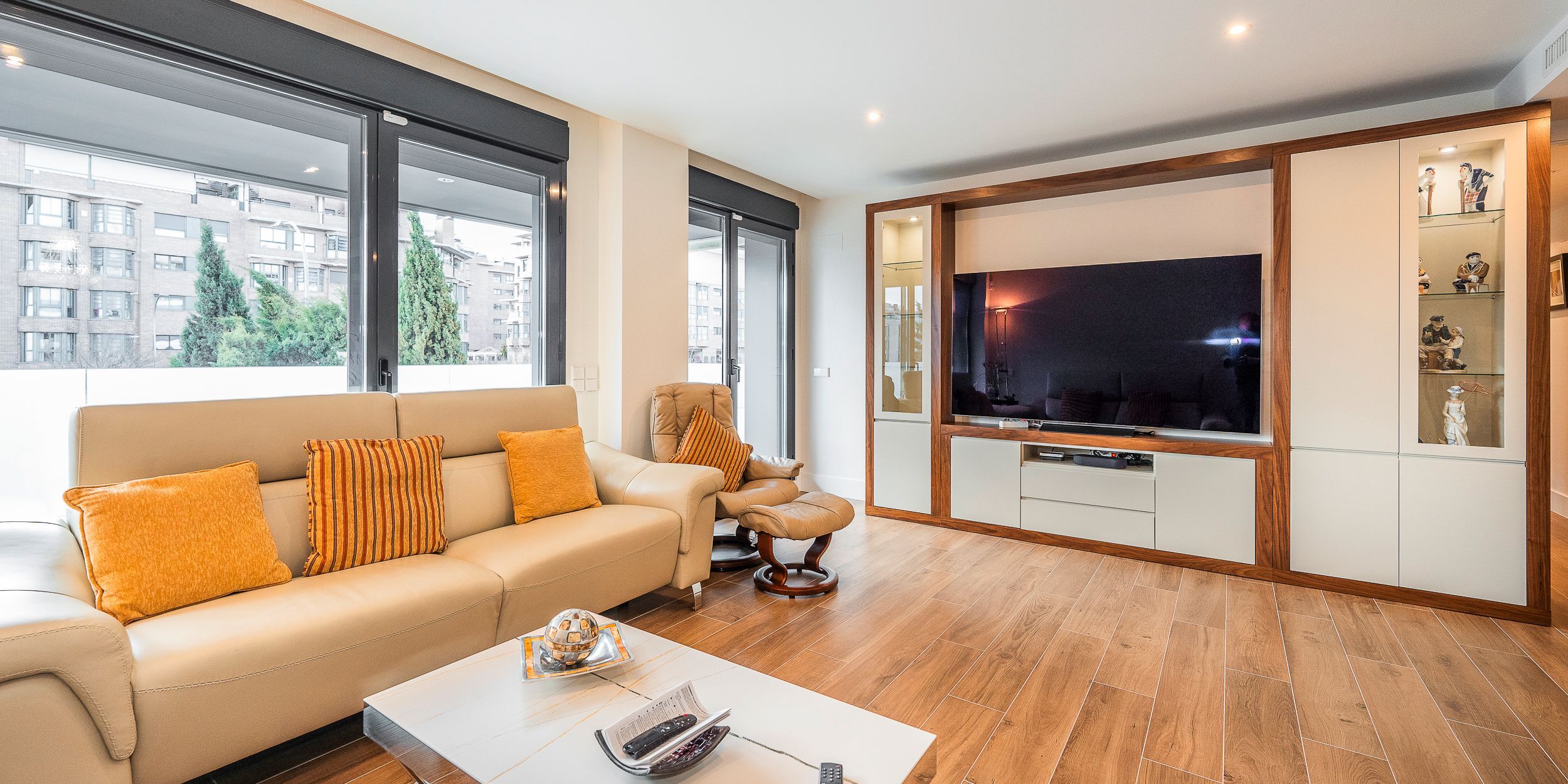 Living room of Flat for sale in  Madrid Capital  with Air Conditioner, Heating and Terrace