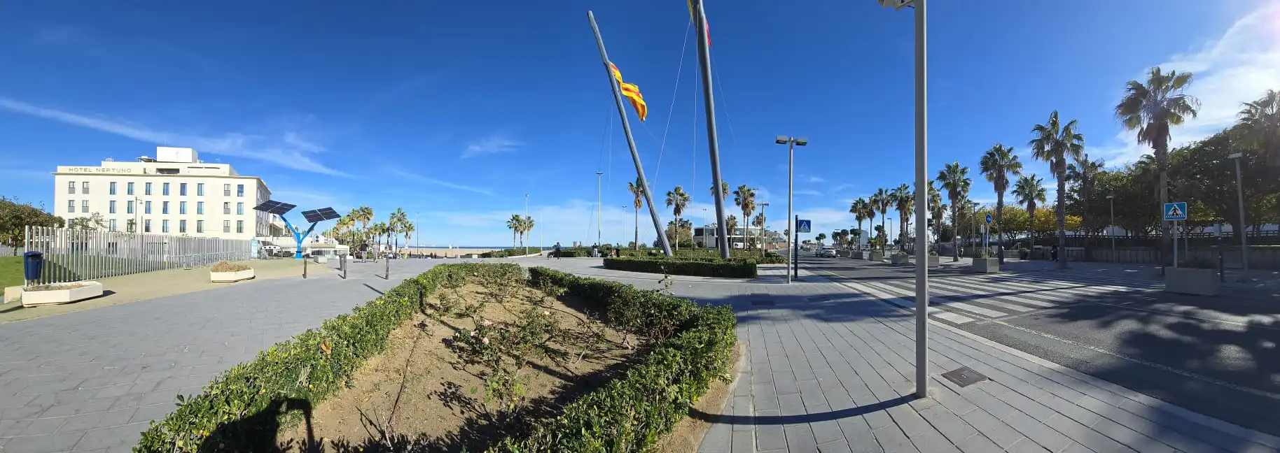 Exterior view of Flat for rent in Valencia  with Air Conditioner, Heating and Oven