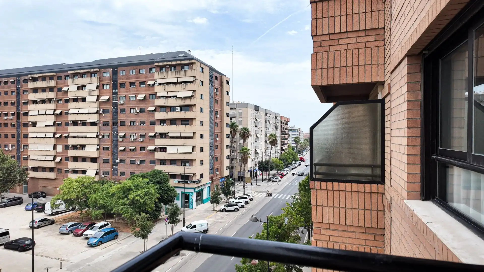 Exterior view of Flat for rent in Valencia  with Air Conditioner, Heating and Terrace