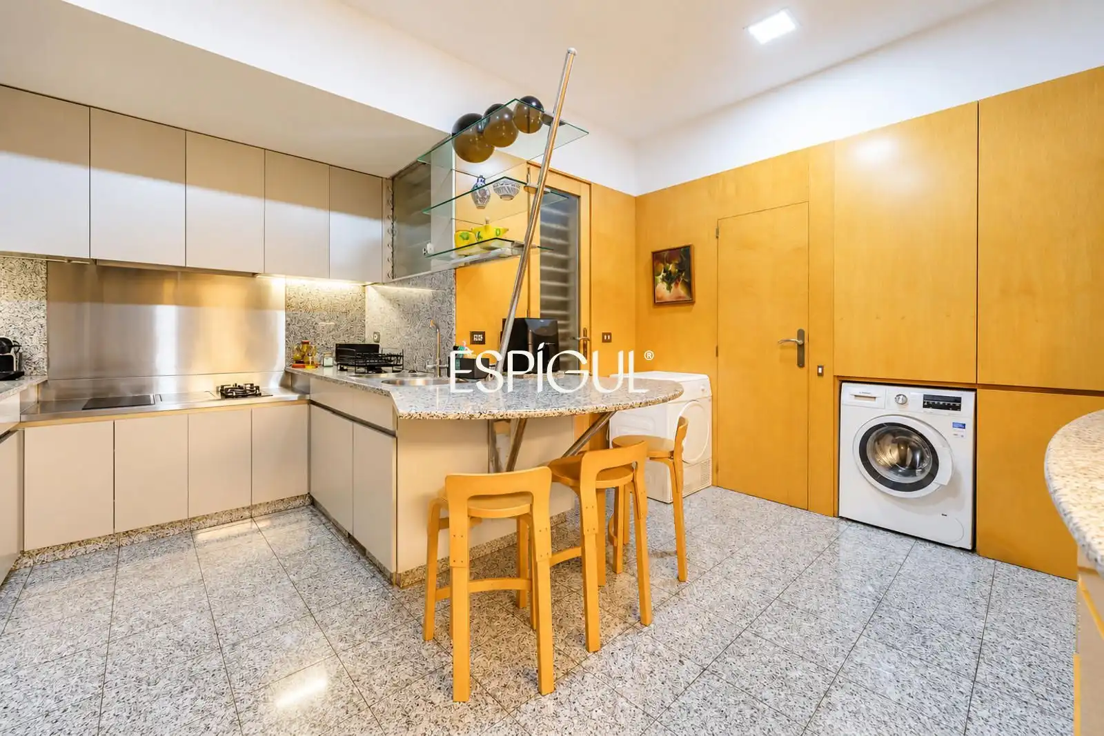 Flat with balcony for sale in Corsega, imagen 25