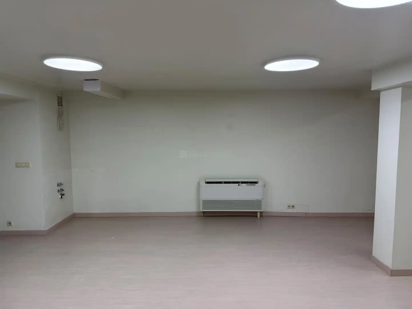 Büro zur Miete in  Logroño mit Heizung