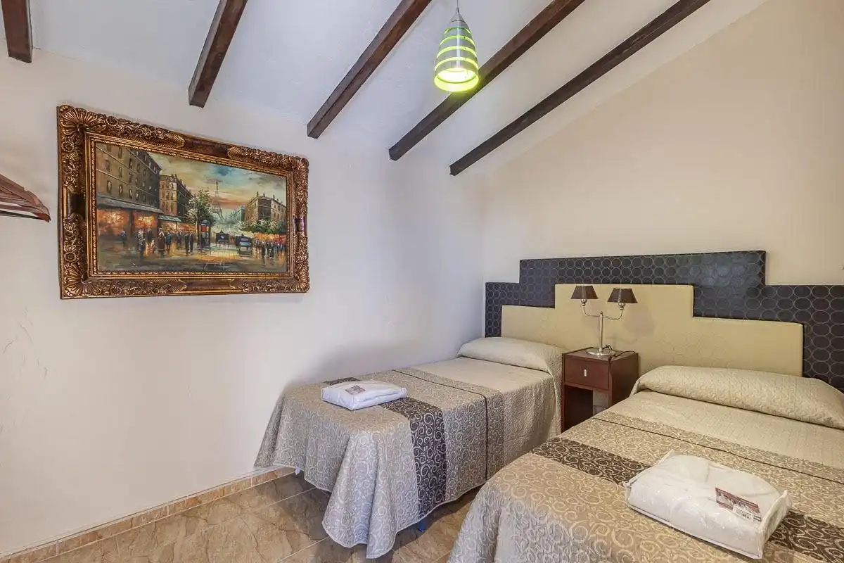 Bedroom of Houses for sale in Ogíjares  with Air Conditioner, Heating and Private garden