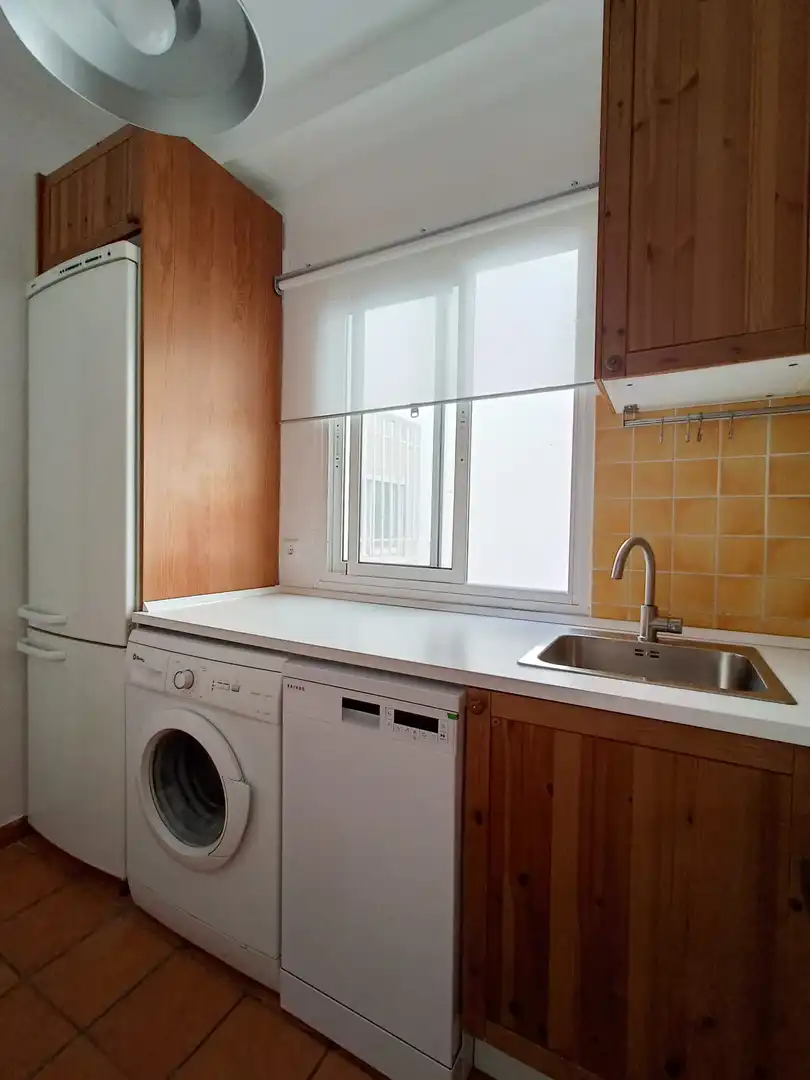 Flat for rent in Calle Alhondiga, Santa Catalina