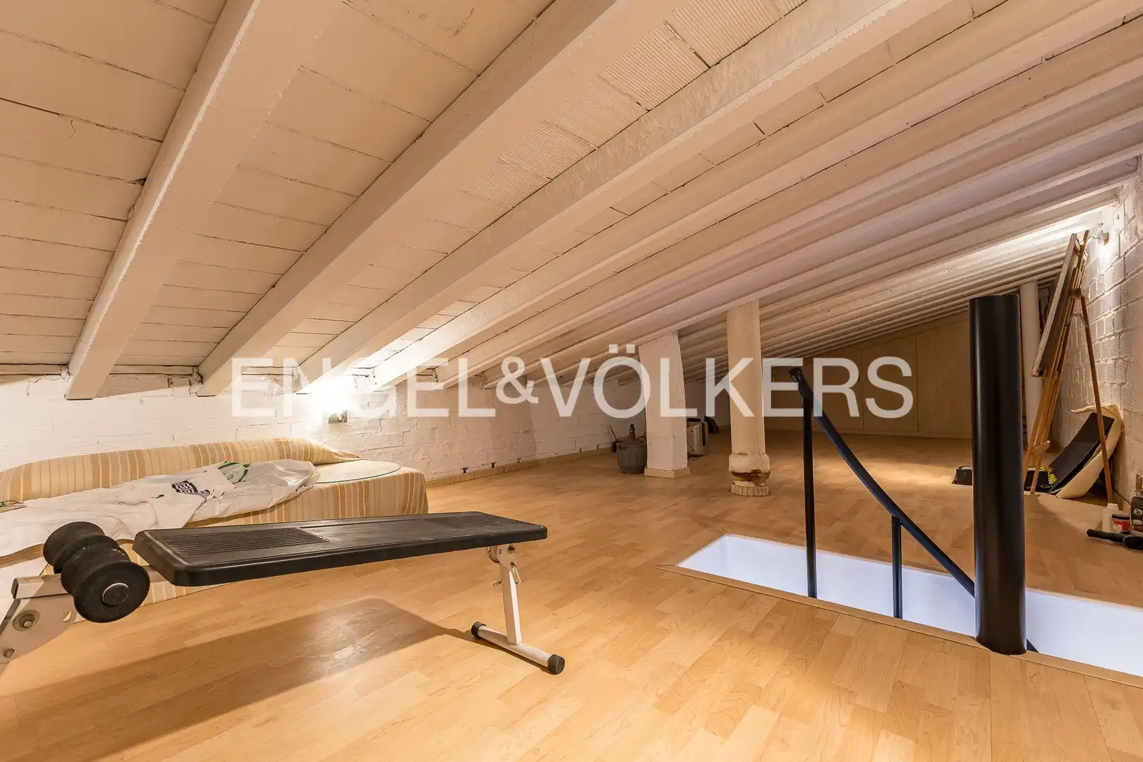 Attic for sale in Sitges  with Heating, Parquet flooring and Terrace