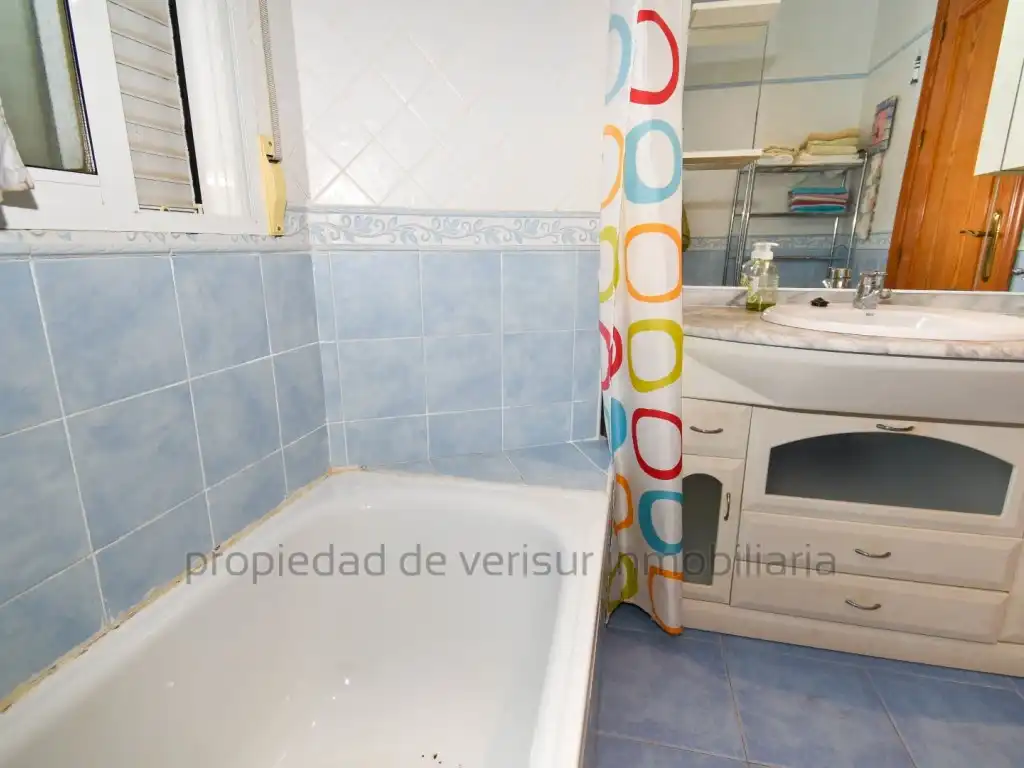 Badezimmer von Maisonette zur Miete in Águilas mit Klimaanlage, Möbliert und Ofen