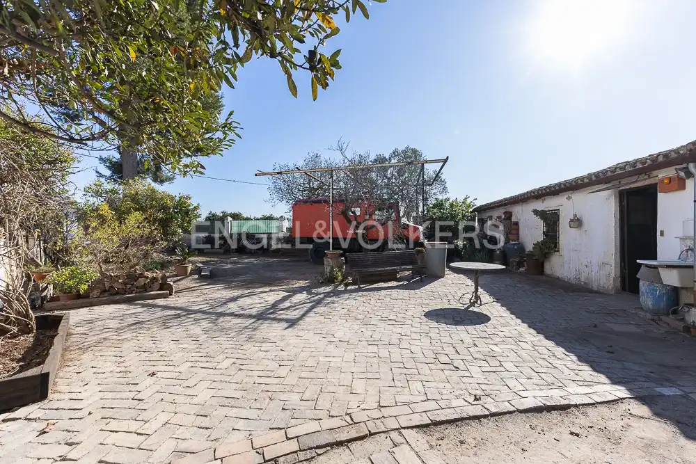 Vista exterior de Casa o chalet en venta en Paterna con Aire acondicionado, Calefacción y Jardín privado