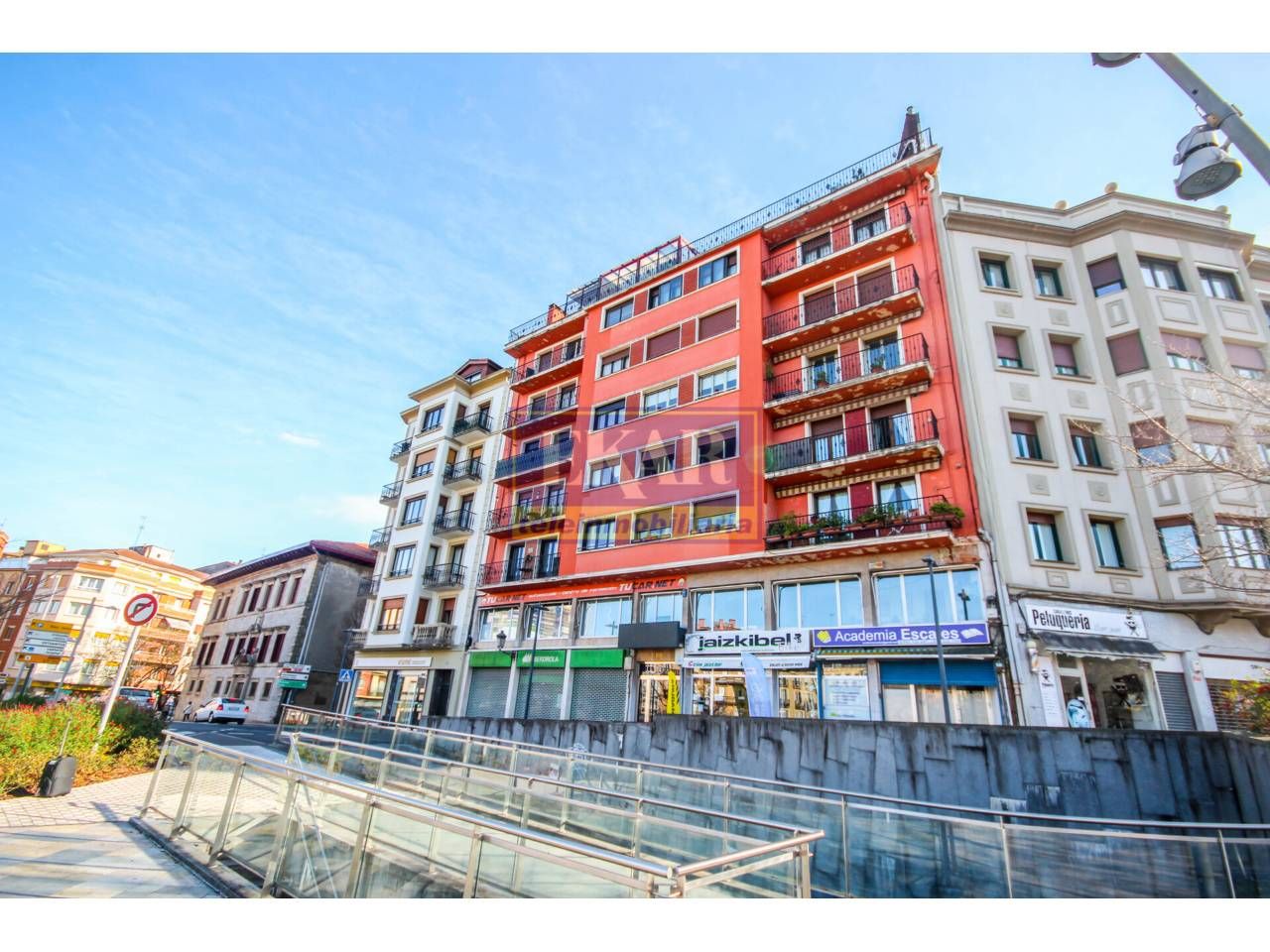 Piso en venta en Calle Iglesia, Centro - Mendibil - Santiago