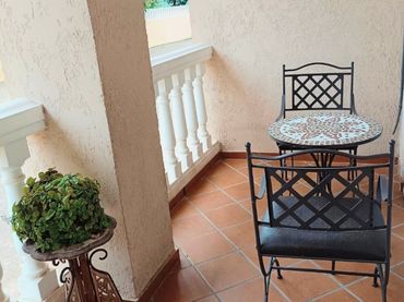 Appartamento con balcone in affitto a Carrer José Segrelles