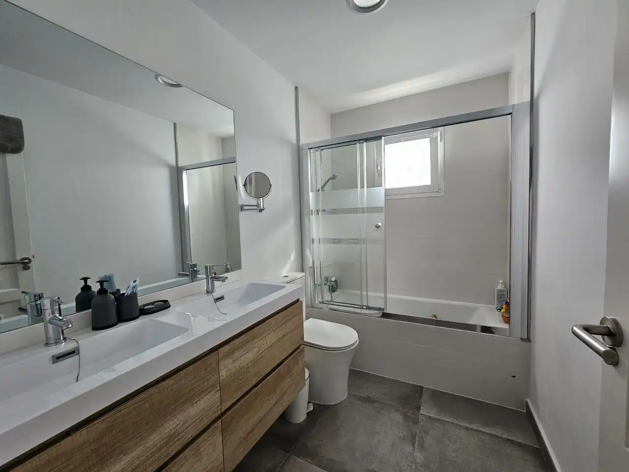 Bathroom of Houses for rent in Mogán  with Air Conditioner, Private garden and Terrace