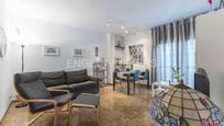 Living room of Apartment for sale in L'Hospitalet de Llobregat  with Air Conditioner, Heating and Parquet flooring