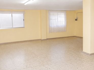 Local comercial en venda a Calle Juan Aparicio 12