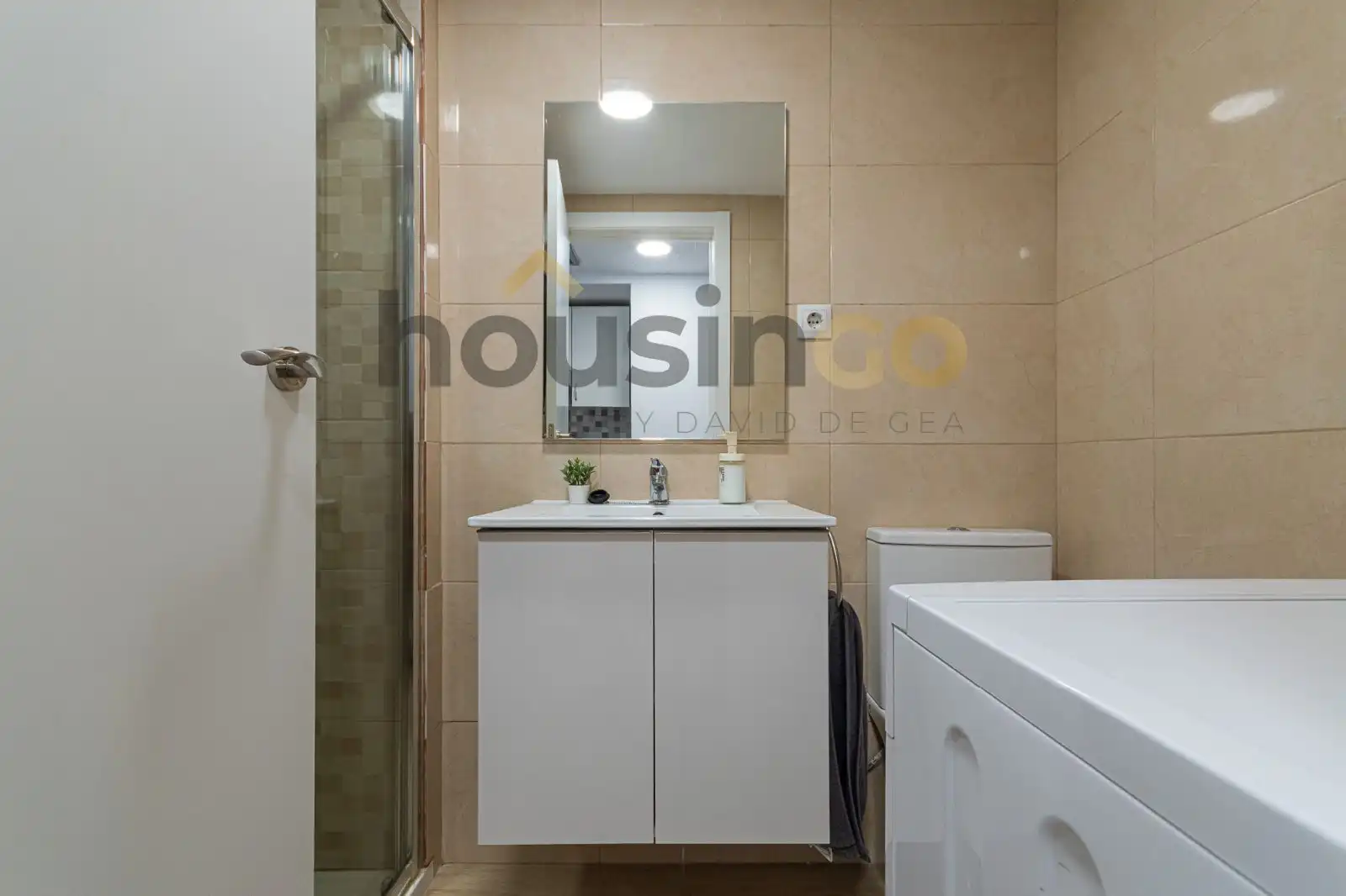 Badezimmer von Wohnung zur Miete in Madrid mit Klimaanlage, Heizung und Parkett