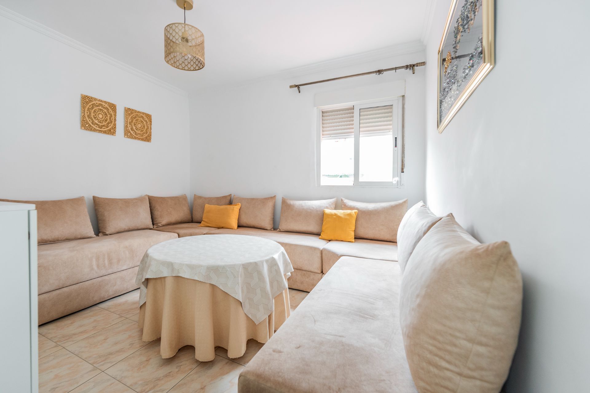 Living room of Flat for sale in  Madrid Capital  with Heating, Terrace and Furnished