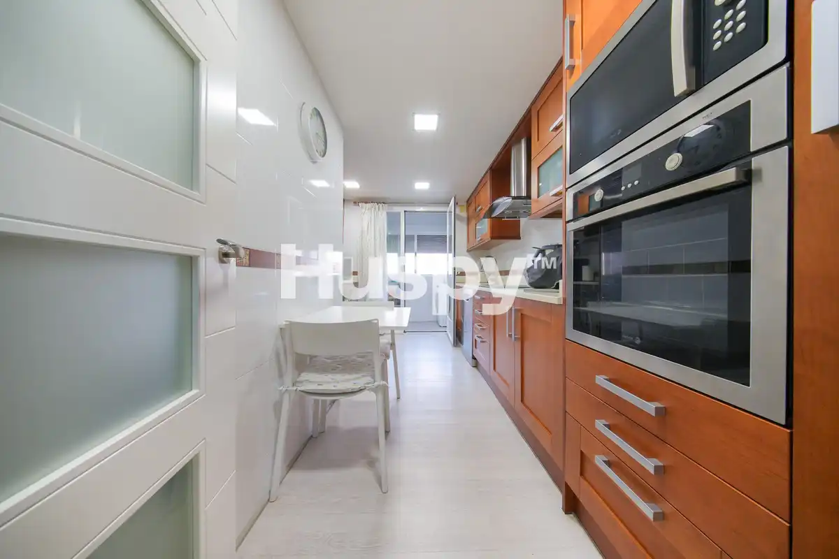 Appartamento con piscina in vendita a Calle del Planeta Urano, imagen 6