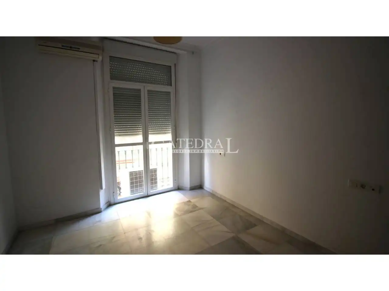 Flat for rent in Calle Baños, Encarnación - Regina
