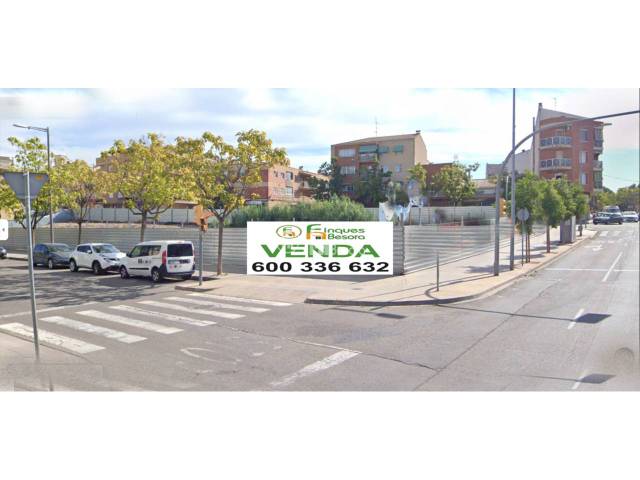 Terreno industrial en Venta en Avenida Fontanet en La Bordeta