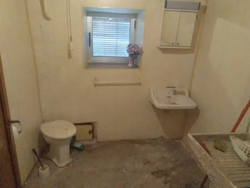 Bany de Casa o xalet en venda en Guijuelo