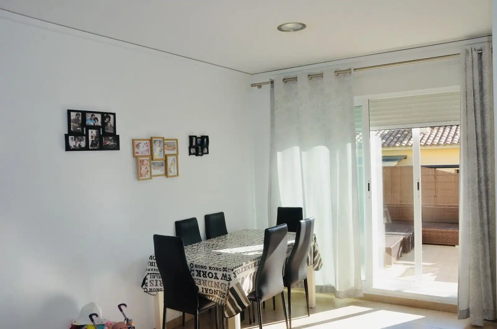 Esszimmer von Dachboden zum Verkauf in Dénia mit Klimaanlage, Heizung und Terrasse