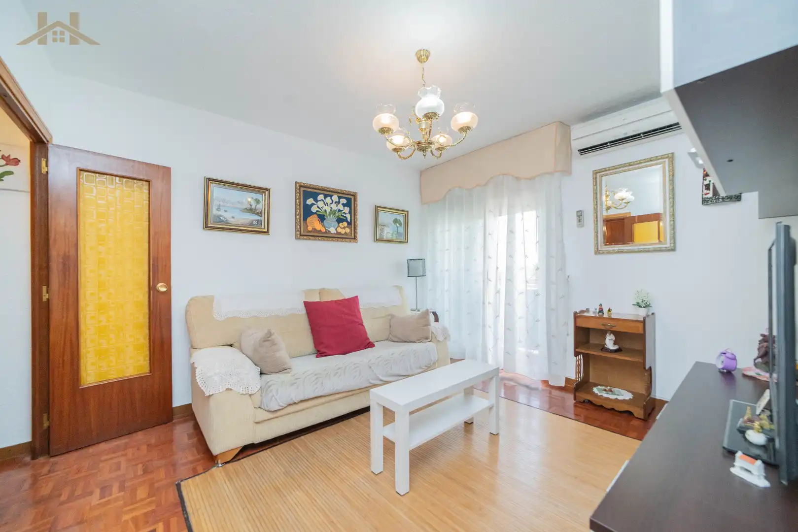 Living room of Flat for sale in Alcorcón  with Air Conditioner, Heating and Terrace