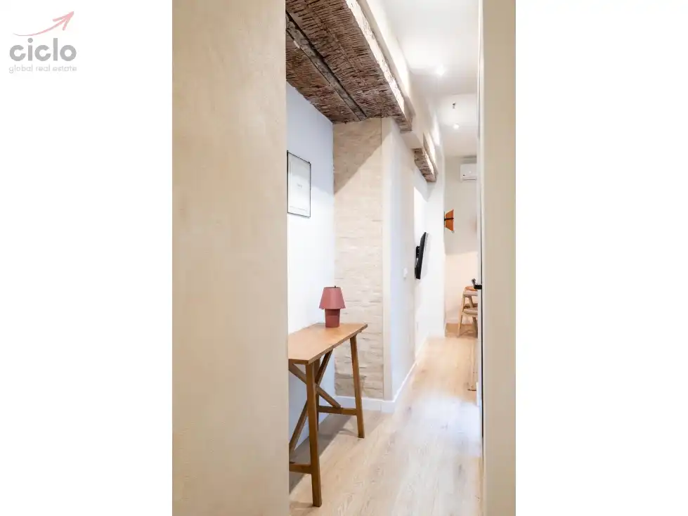 Piso de alquiler en Sevilla con Terraza, Piscina y Amueblado
