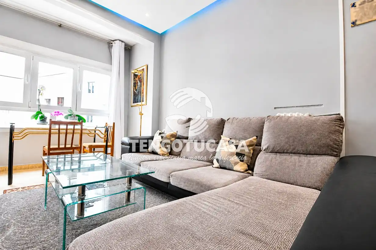 Sala de estar de Piso en venta en  Madrid Capital con Aire acondicionado, Calefacción y Amueblado