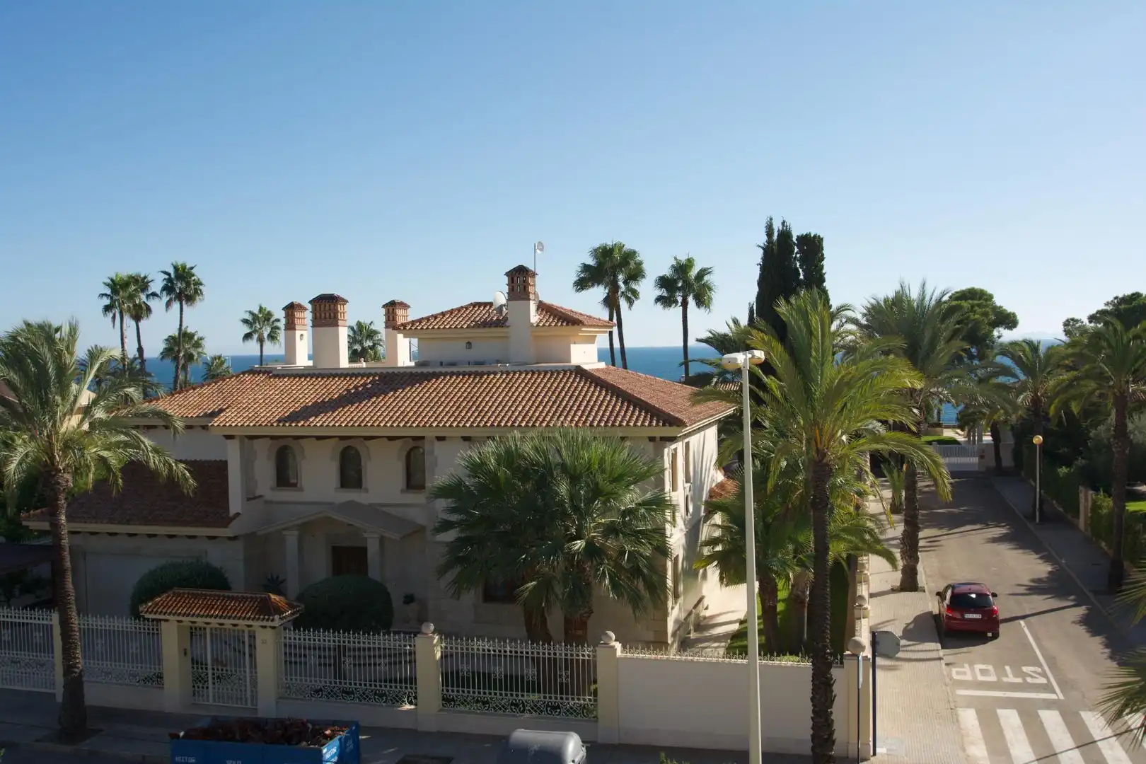 Außenansicht von Haus oder Chalet zum Verkauf in Orihuela mit Klimaanlage, Heizung und Privatgarten