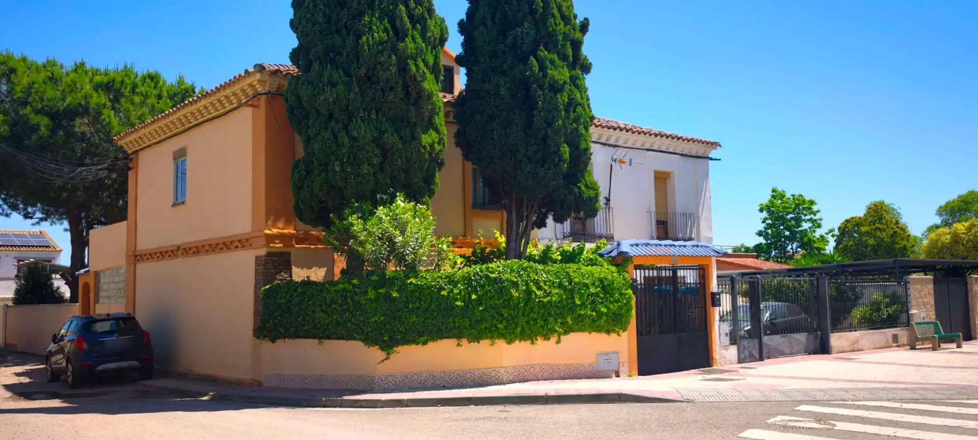 Vista exterior de Casa o xalet en venda en Utebo amb Calefacció, Terrassa i Traster