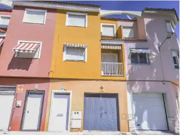 Casa en venda a EX VPO ADOSADO CL TRINITAT REDAL DUFFAUR, 29 ALZIRA VALENCIA, imagen 2