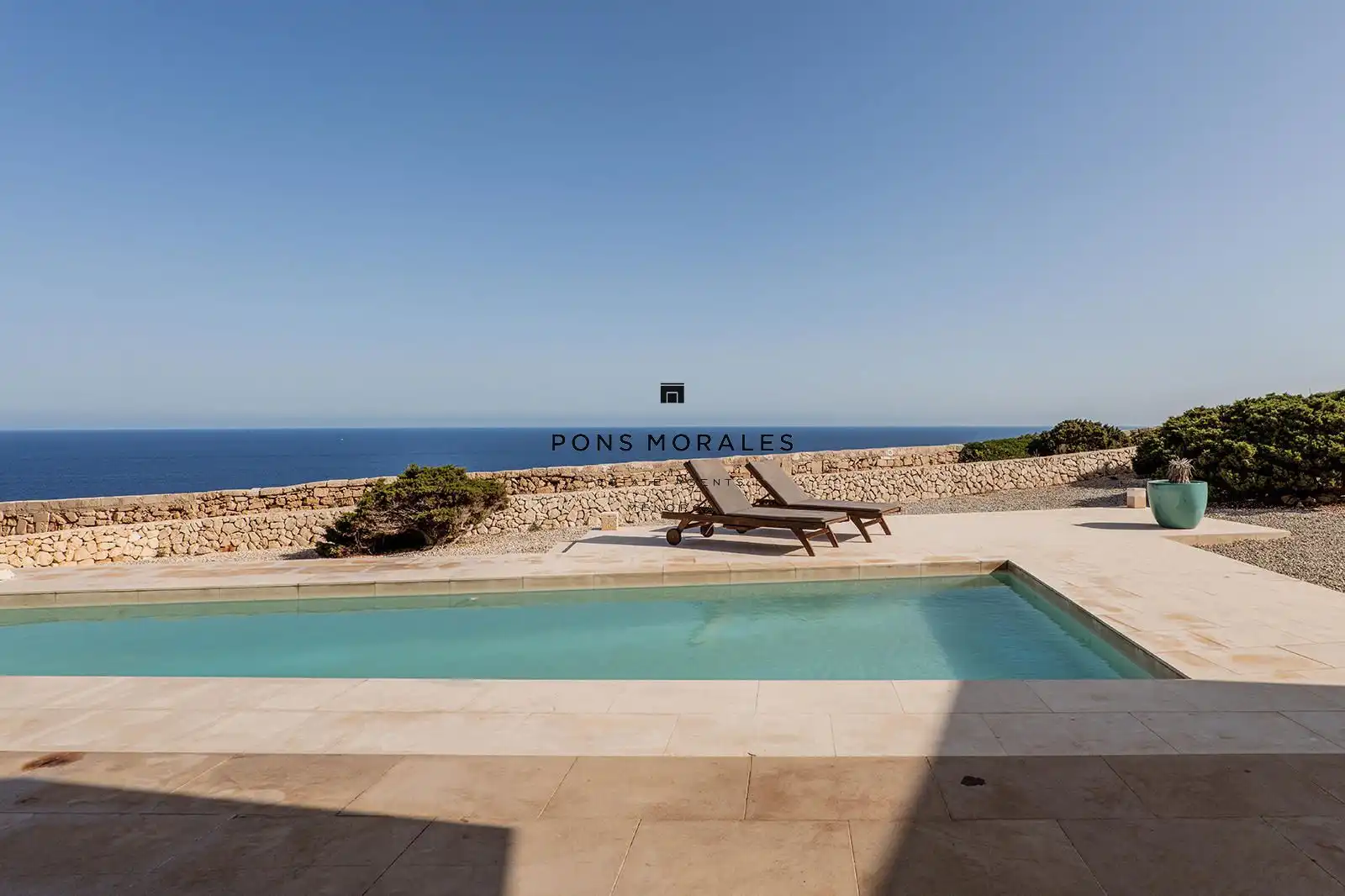Piscina de Casa o xalet en venda en Ciutadella de Menorca amb Calefacció, Jardí privat i Terrassa