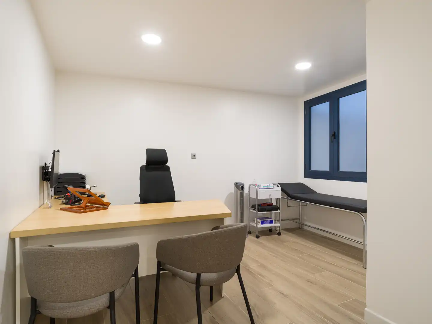 Office space with lift for sale in Calle San Agustín, imagen 2