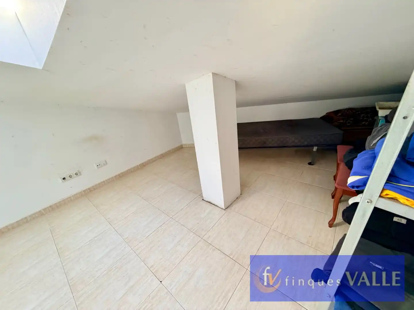 Maisonette zum Verkauf in Tordera mit Klimaanlage, Heizung und Terrasse