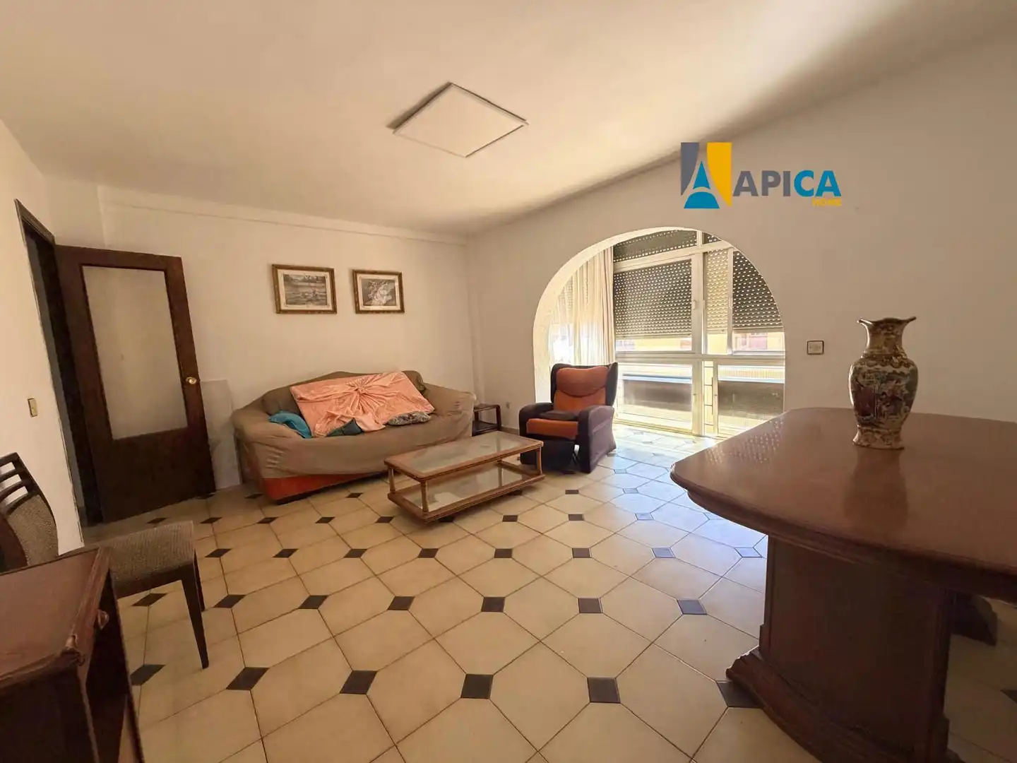 Vista exterior de Piso en venta en Algeciras