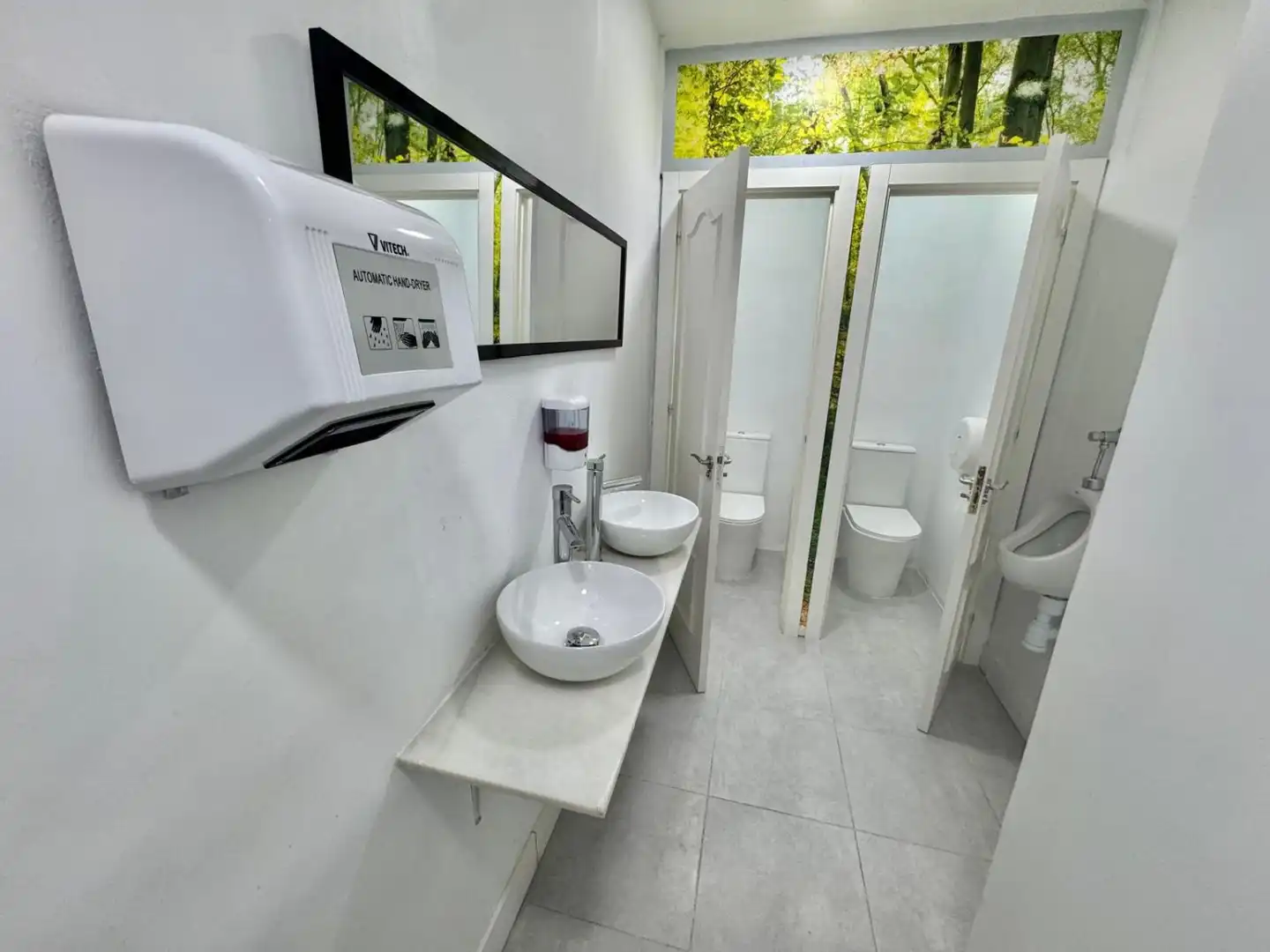 Baño de Oficina de alquiler en Centro