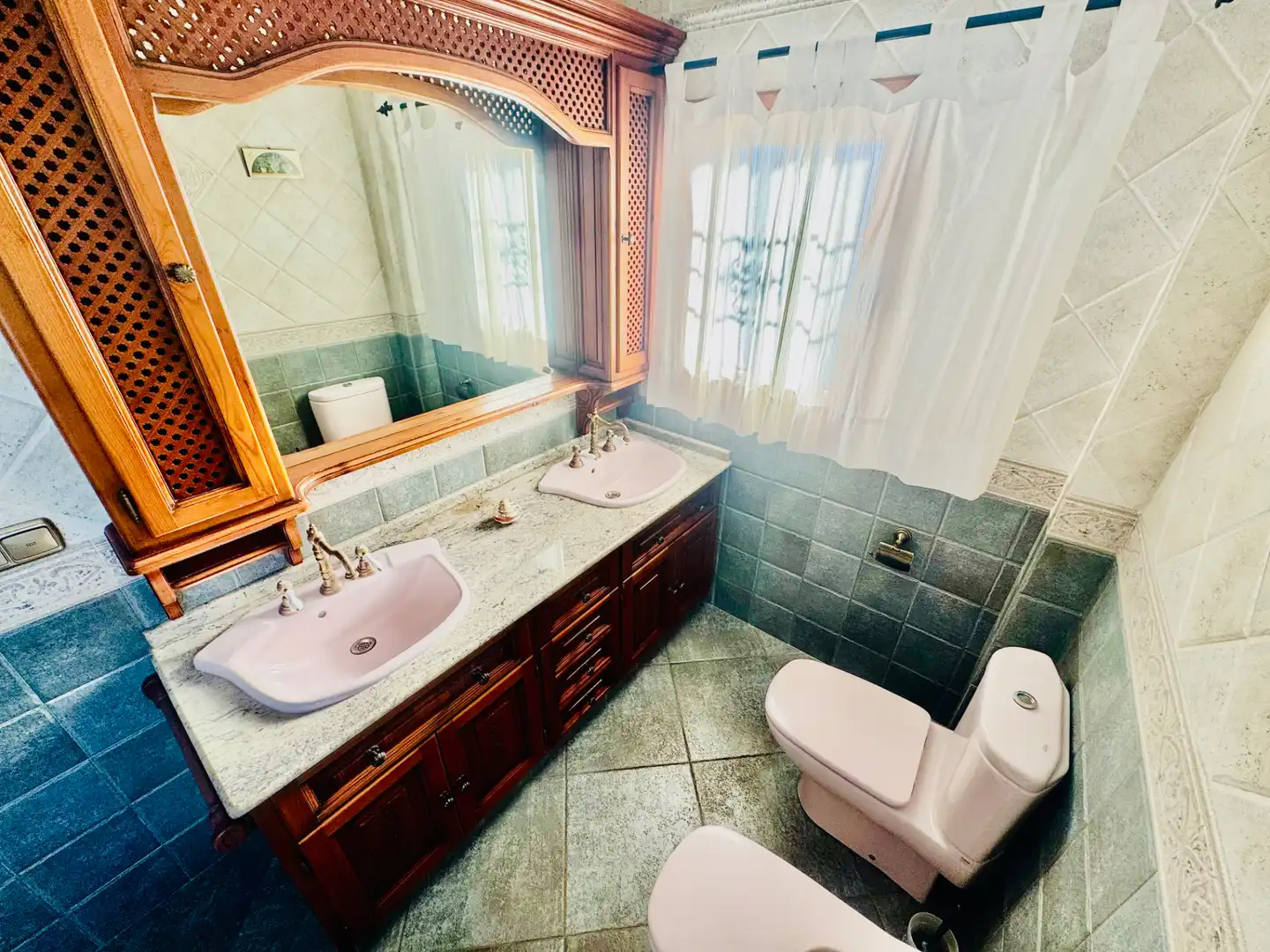 Bathroom of Houses for sale in Mijas  with Air Conditioner, Heating and Private garden