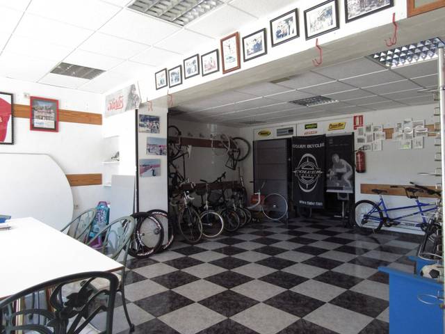 Local comercial en Alquiler en La Palma