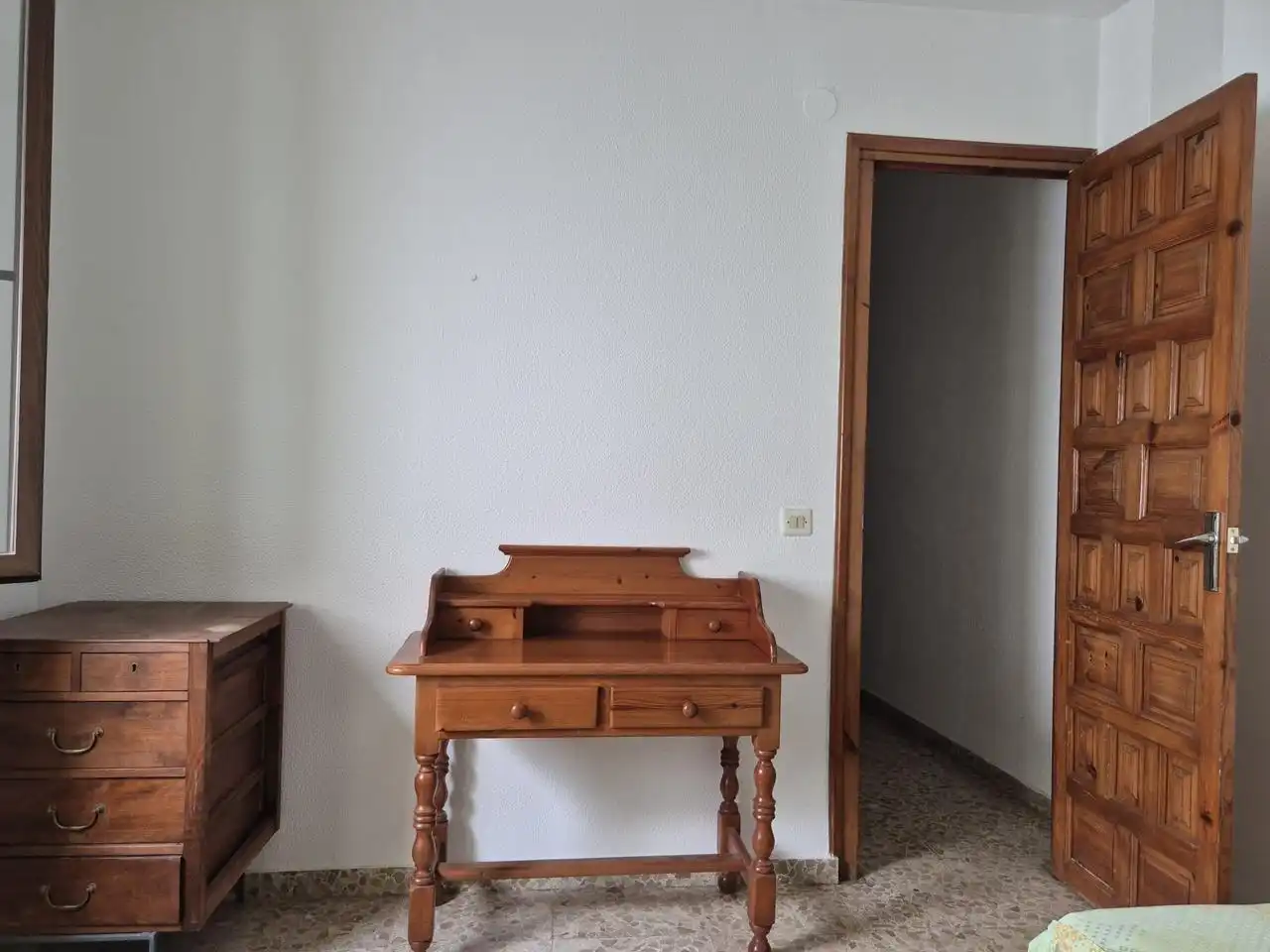 Schlafzimmer von Wohnung zur Miete in Lucena mit Klimaanlage, Terrasse und Möbliert