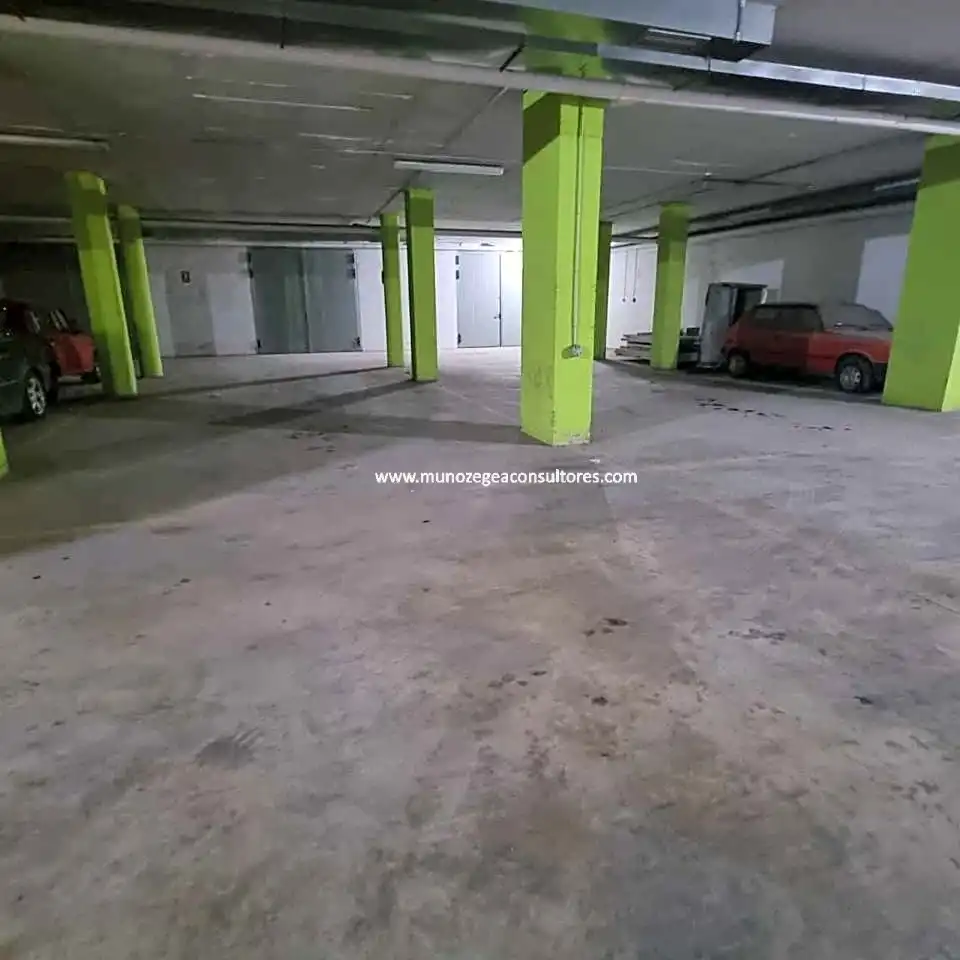 Garatge de lloguer en Lucena