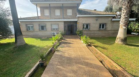 Foto 2 de Casa o chalet en venta en Calle Algeciras, La Hacienda - Nueva Andalucía, Sevilla