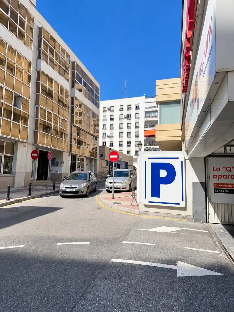 Local comercial en venda a Calle Valentuñana 5, imagen 18