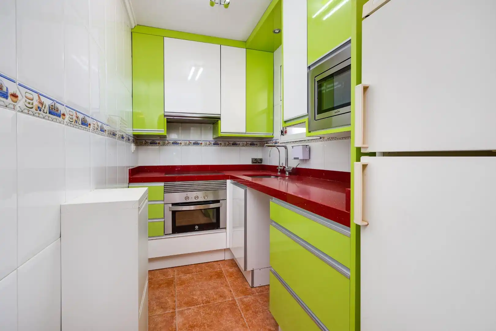 Ático con ascensor en venta en Calle Calle Finlandia, imagen 13