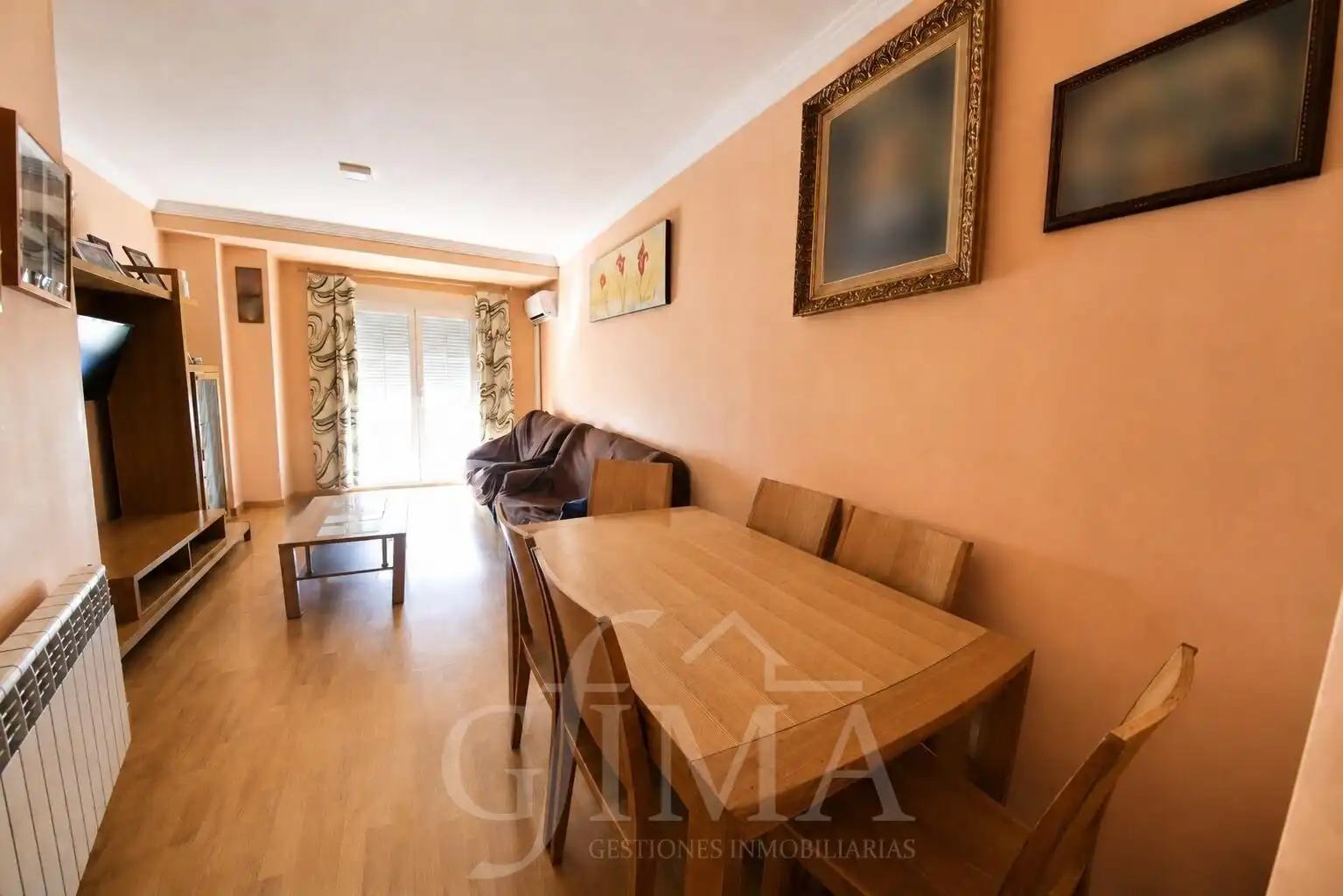 Comedor de Piso en venta en Tomelloso con Calefacción y Amueblado