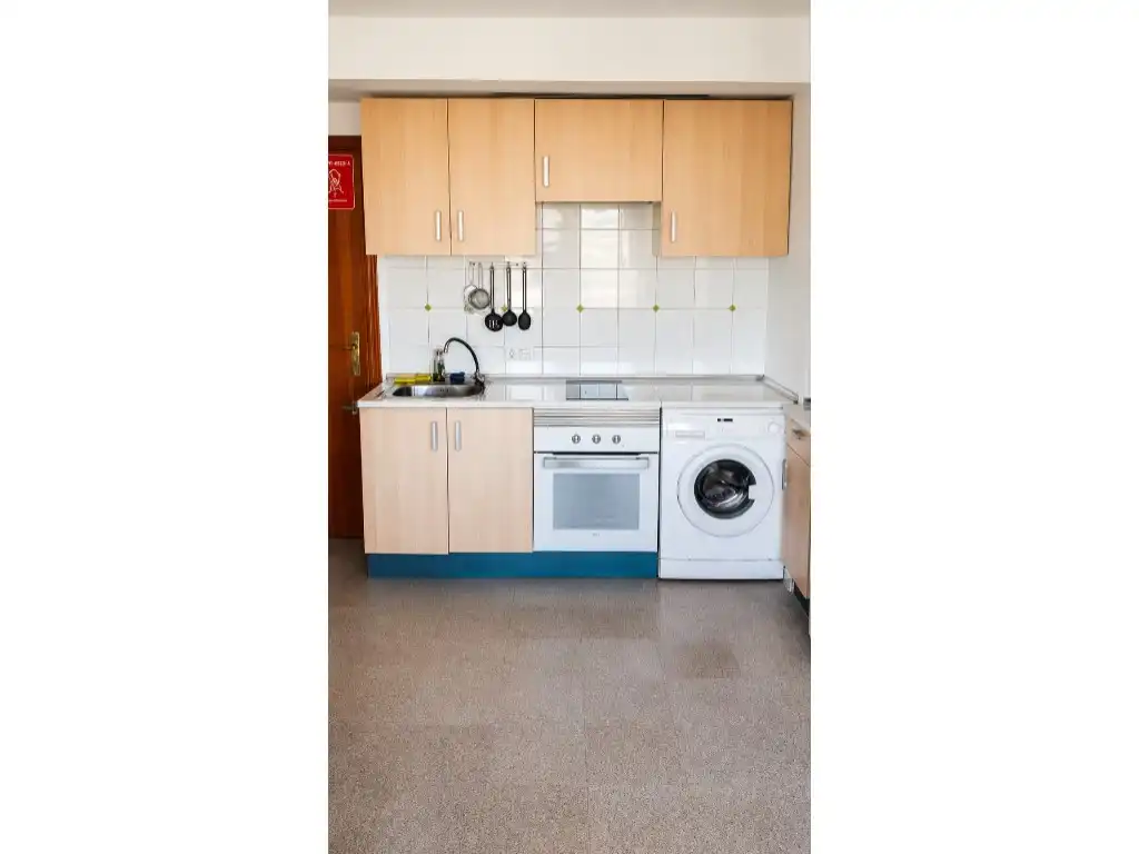 Cocina de Apartamento en venta en Calpe / Calp con Jardín privado, Lavadora y Piscina comunitaria