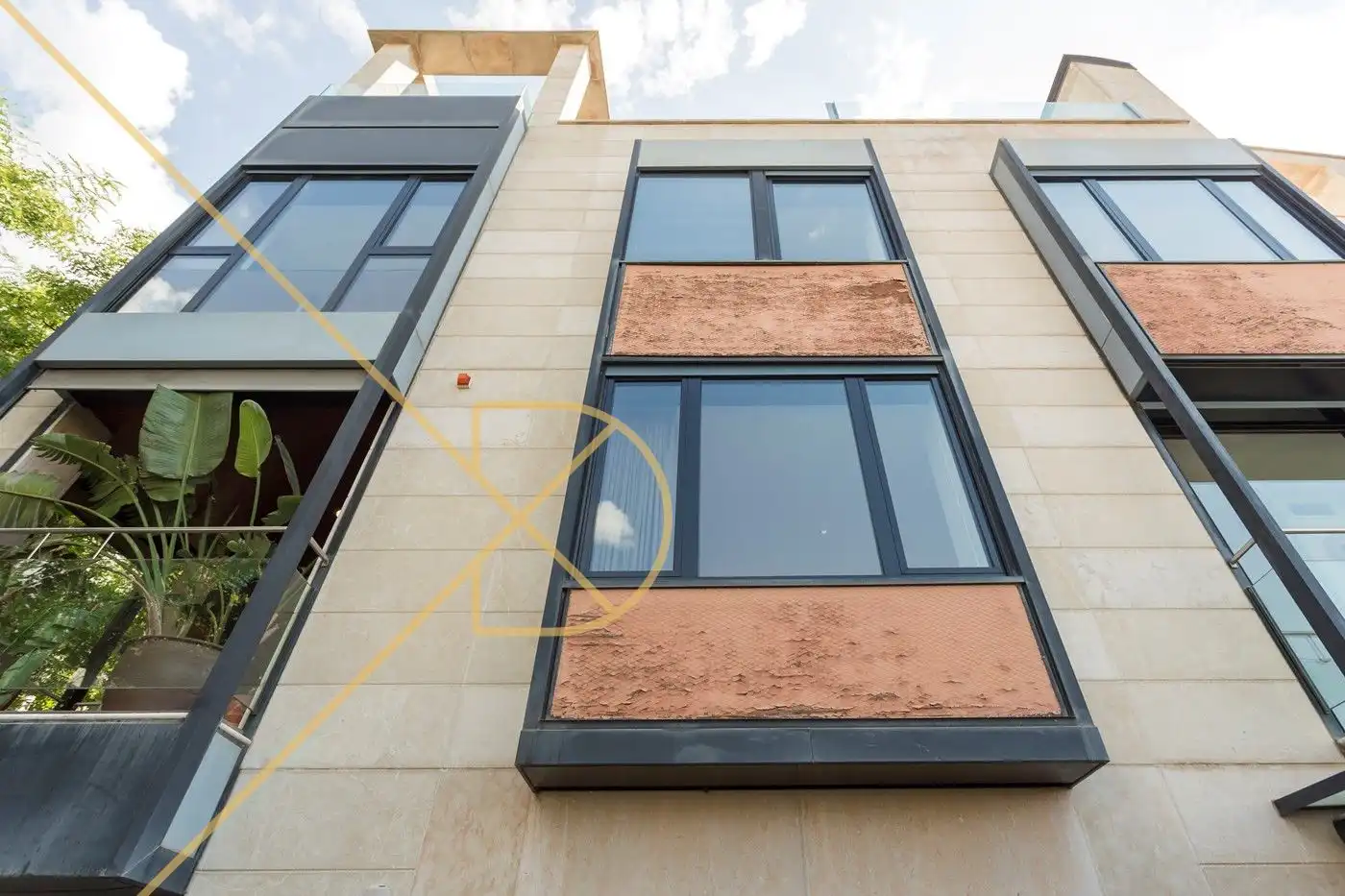 Vista exterior de Casa o xalet en venda en Barcelona amb Aire condicionat, Calefacció i Parquet