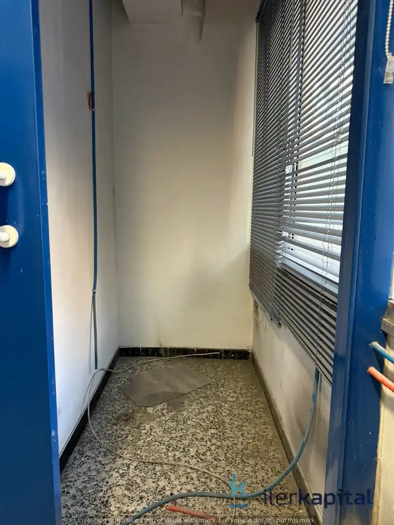 Wohnung zum Verkauf in Lleida mit Klimaanlage und Abstellraum