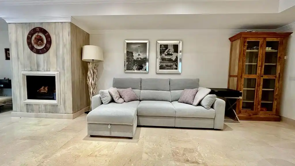 Living room of Ground floor for rent in Marbella  with Air Conditioner, Private garden and Terrace