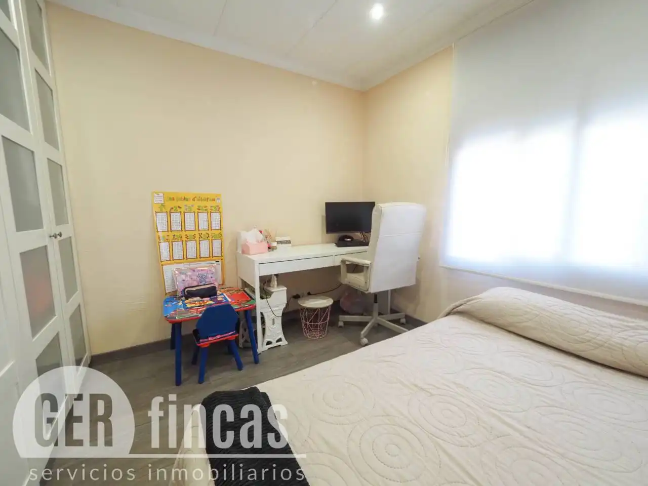 Habitación de Casa o chalet en venta en Terrassa con Aire acondicionado, Calefacción y Jardín privado