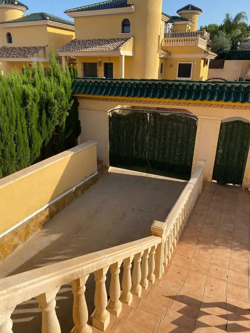 Villa avec terrasse à vendre à Orihuela Costa, imagen 3