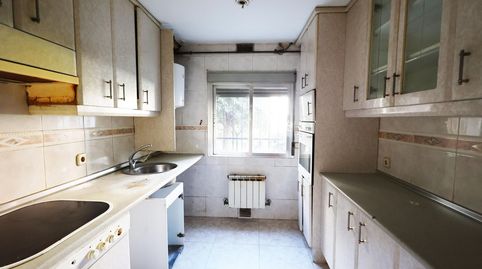 Foto 3 de Piso en venta en Zarzaquemada, Leganés