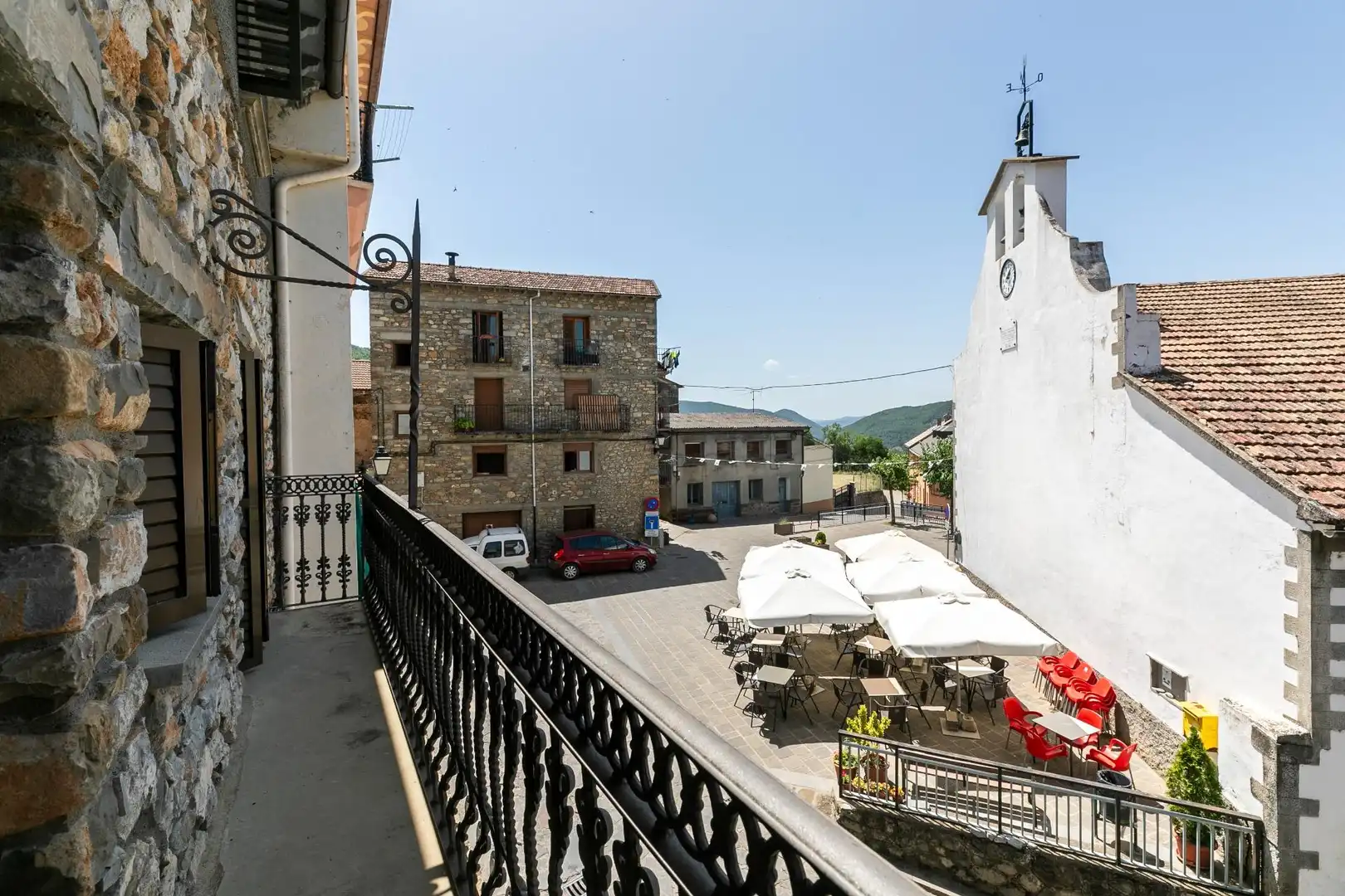 Vista exterior de Casa o chalet en venta en Laspuña con Calefacción, Jardín privado y Amueblado