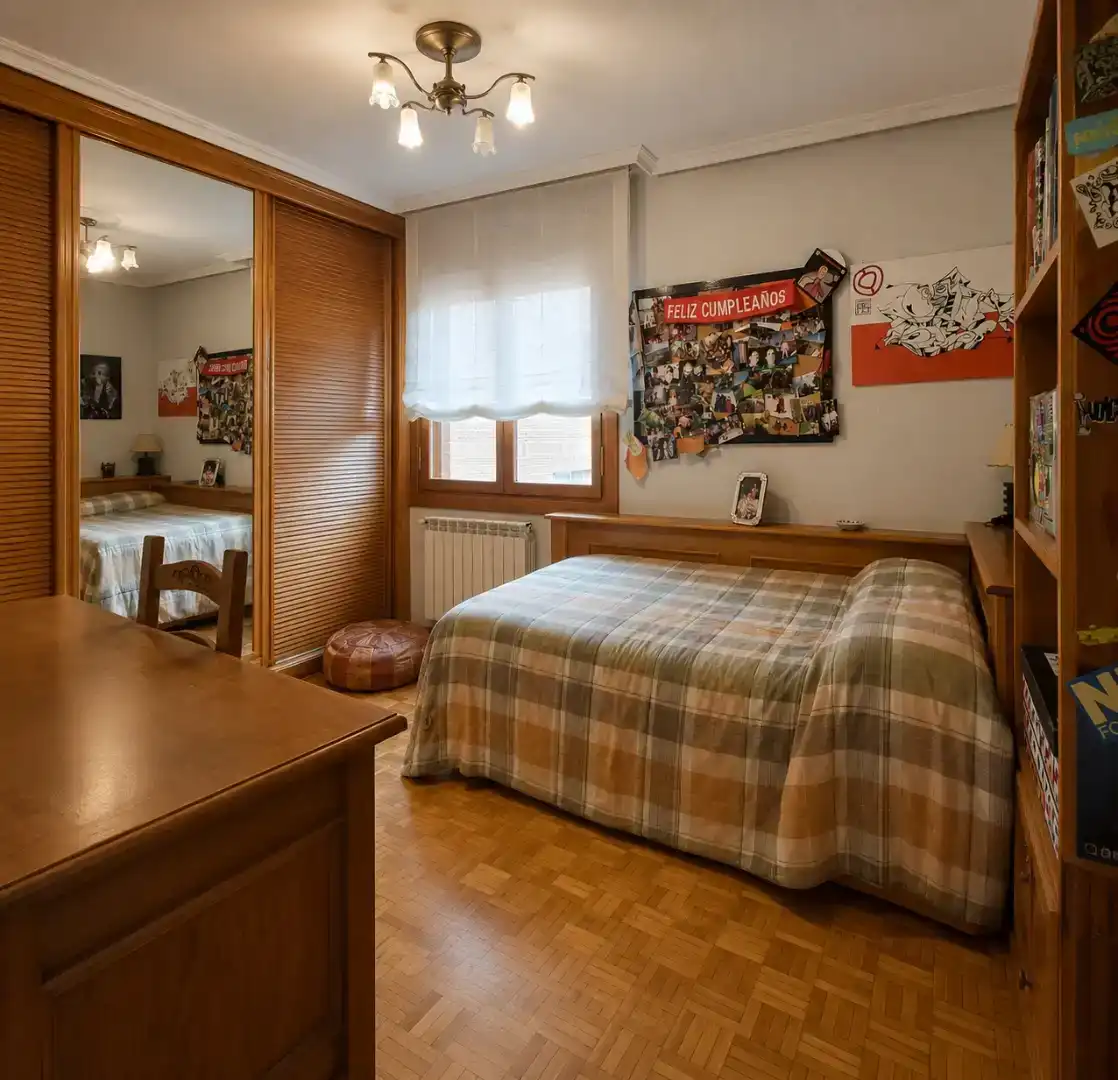 Dormitori de Pis en venda en Tudela amb Aire condicionat, Jardí privat i Parquet